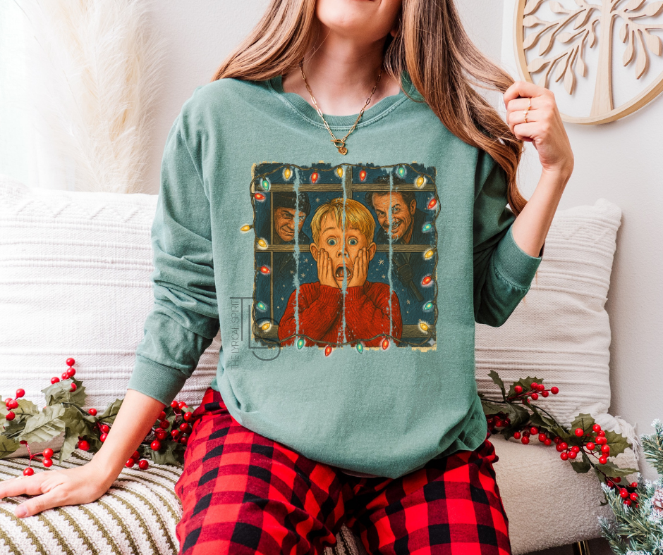 Home Alone Kevin Distressed Christmas T-Shirt