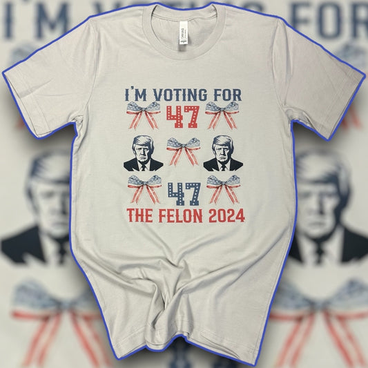 Voting For A Felon 2024 T-Shirt