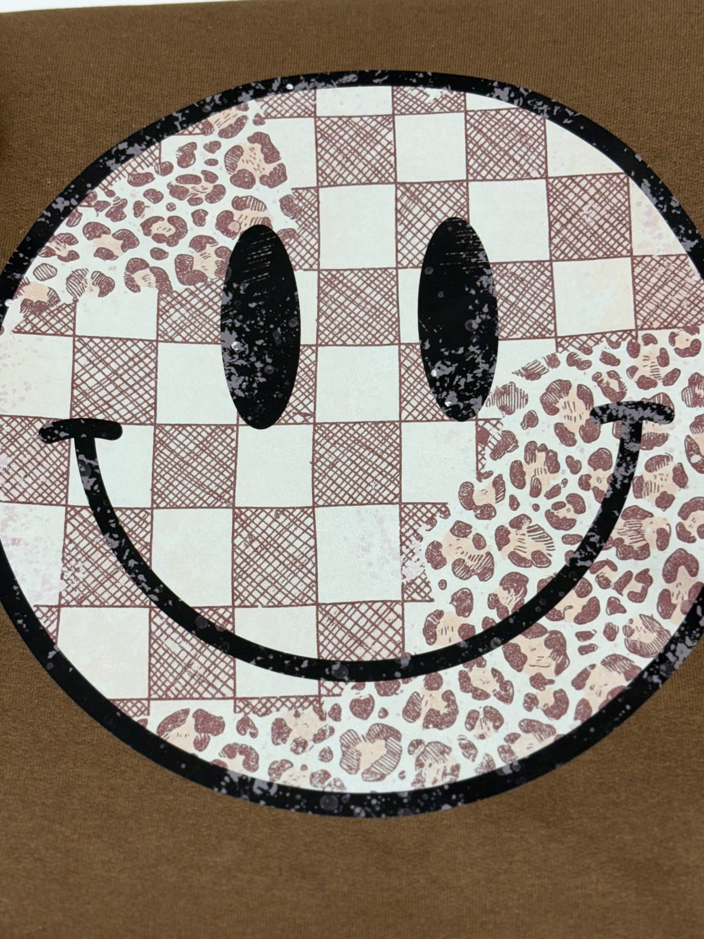 Smiley Leopard Checkered Sweatshirt