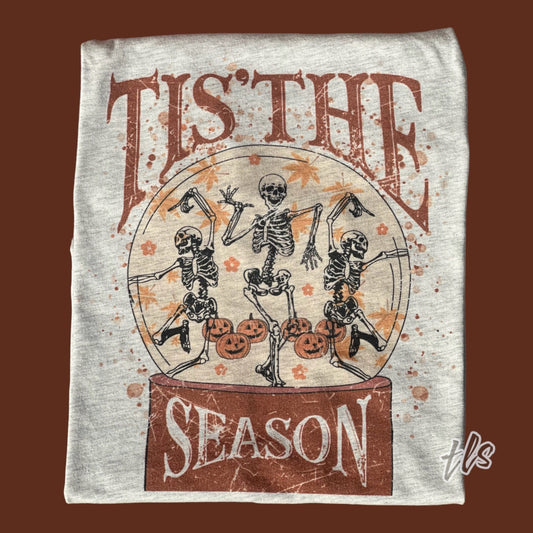 Tis The Season Skeleton Snowglobe T-Shirt