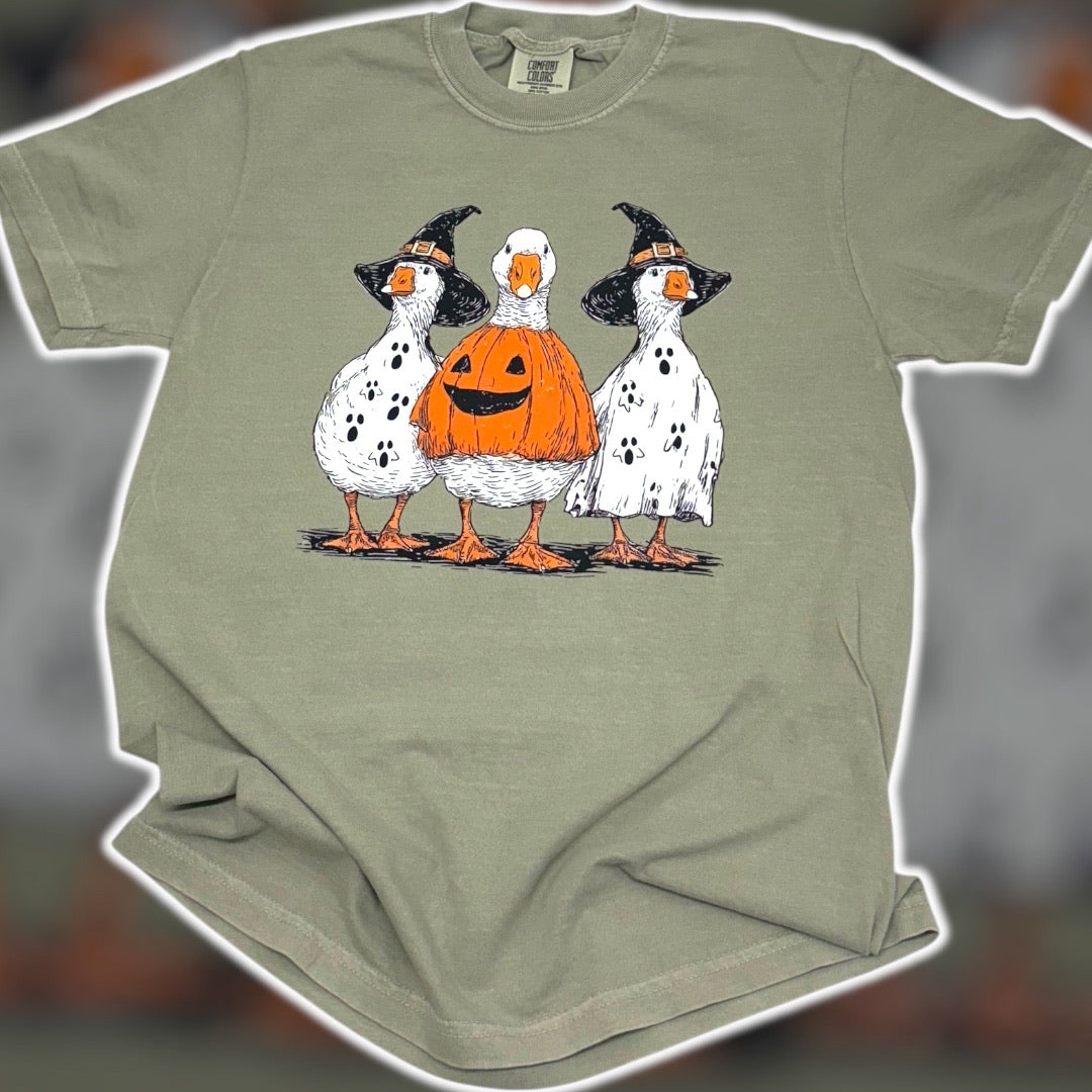 Halloween Pumpkin Goose Friends T-Shirt