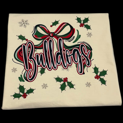 Bulldogs Christmas Bow Mistletoe T-Shirt