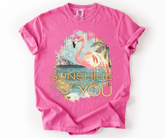 Sunshine Looks Good On You Custom Exclusive Comfort Colors T-Shirt