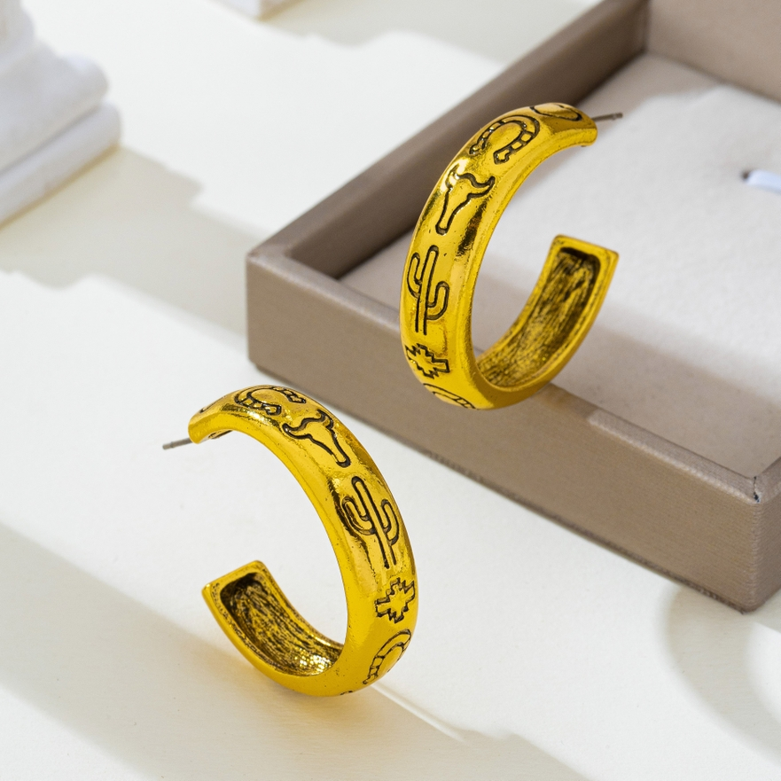 Western Icon Engraved Gold-Tone Hoop Earrings